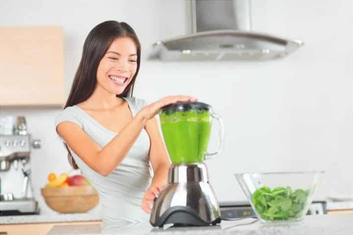 3 Shakes de espinafre que irão ajudá-lo a perder peso - Emagrecimento
