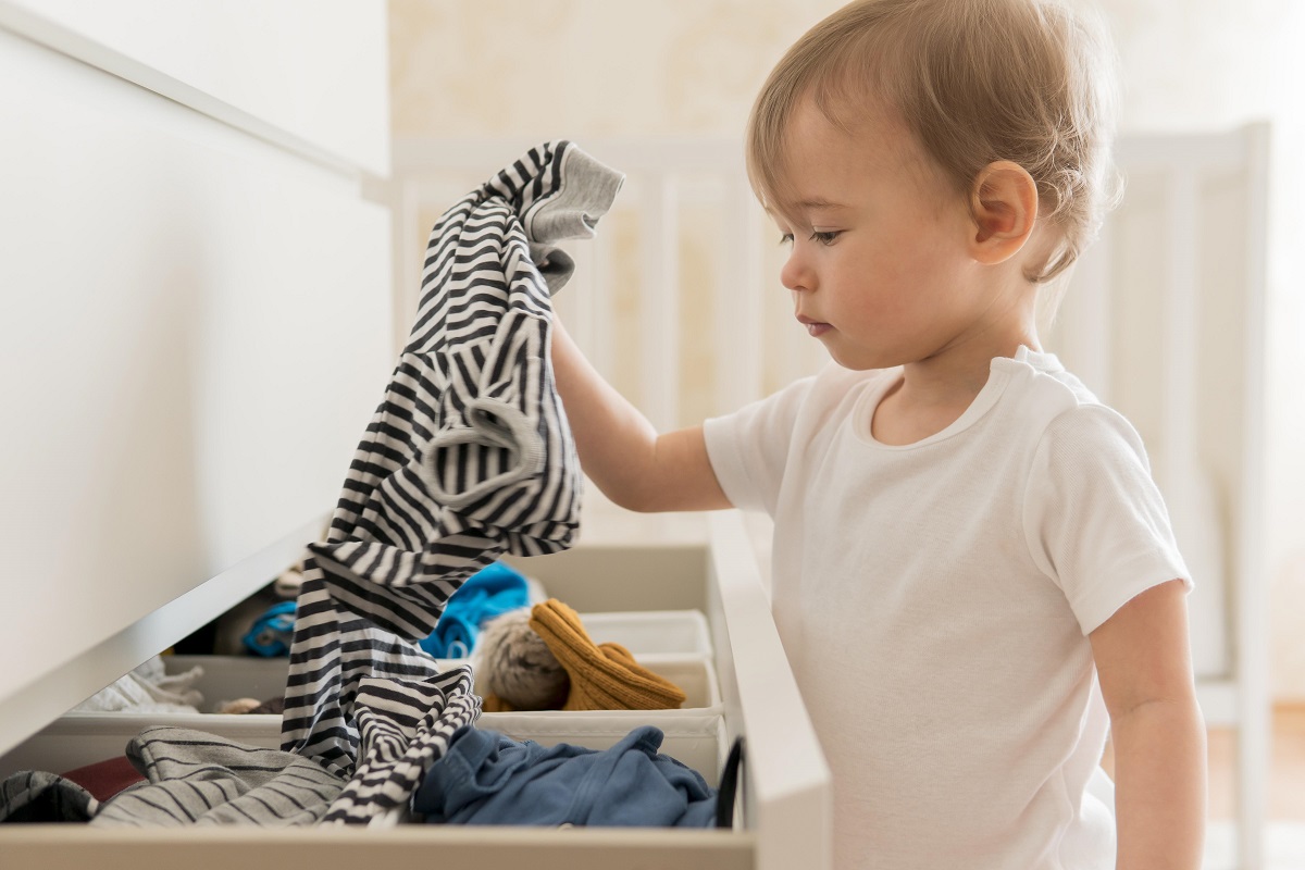 Dicas para manter as roupas infantis sempre novas